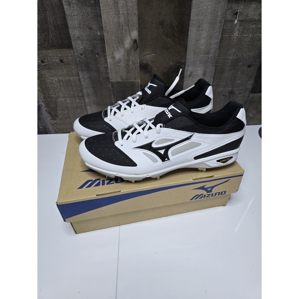 Mizuno Dominant IC Baseball Metal Cleats Mens Size 14 White and Black